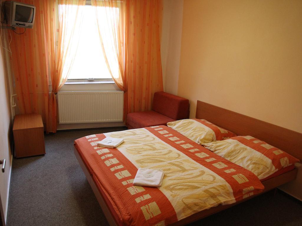 Parkhotel Opava Kamer foto
