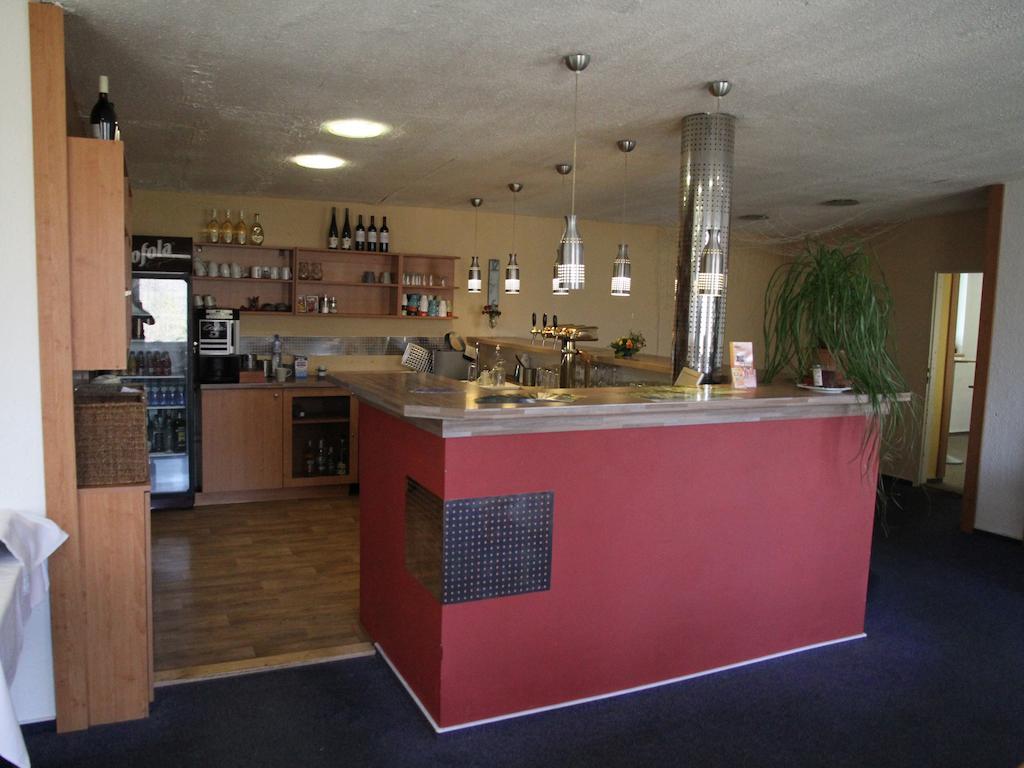 Parkhotel Opava Buitenkant foto